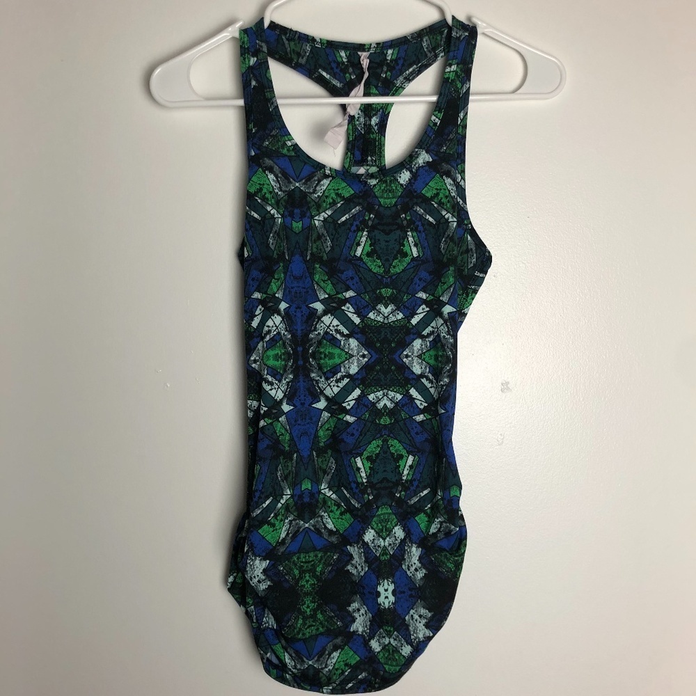 ! Karma Activewear‎ Green Abstract Print Tank Women Size XS